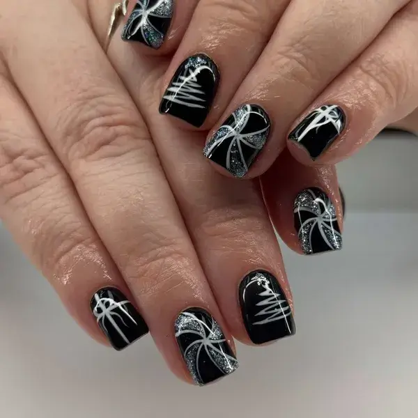 Christmas Red Snowflake II at A-List Nails & Spa Kissimmee