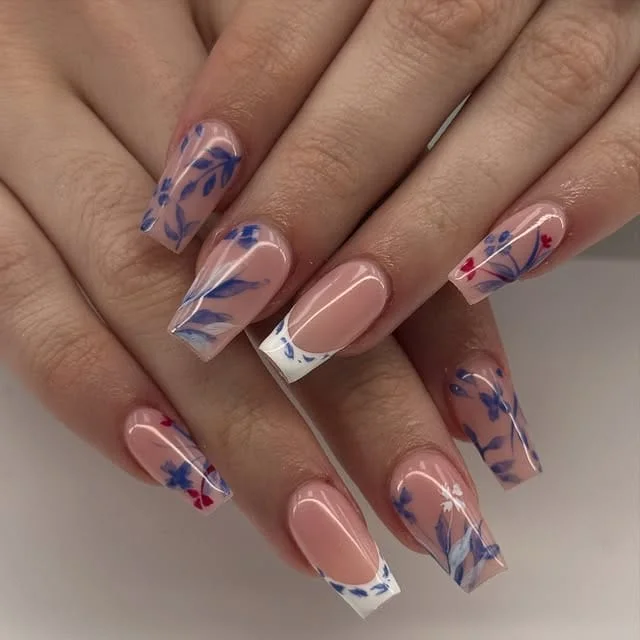 nail salon in Kissimmee